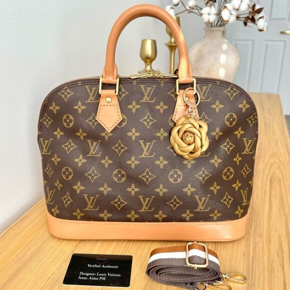 ✅AUTHENTIC✅LOUIS VUITTON ALMA PM - Picture 3 of 15